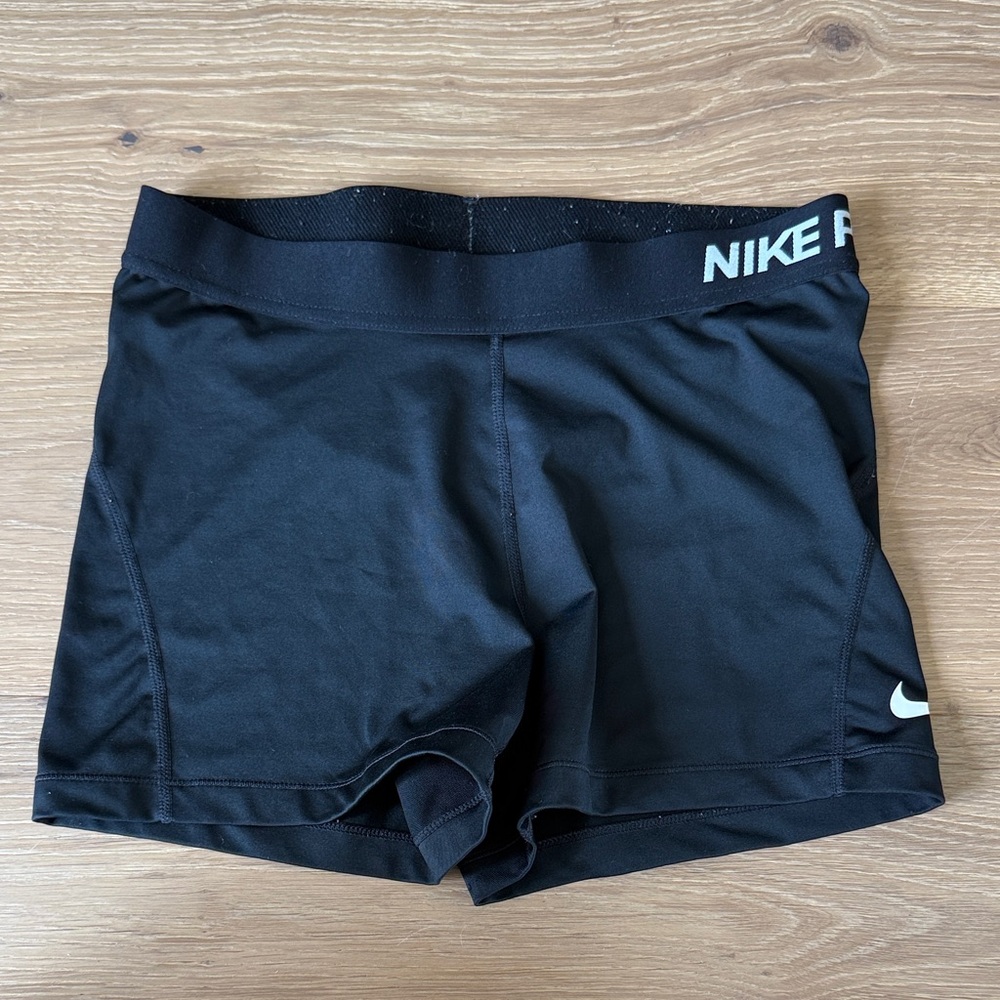 Nike Pro Black Spandex Athletic Shorts 🖤🖤